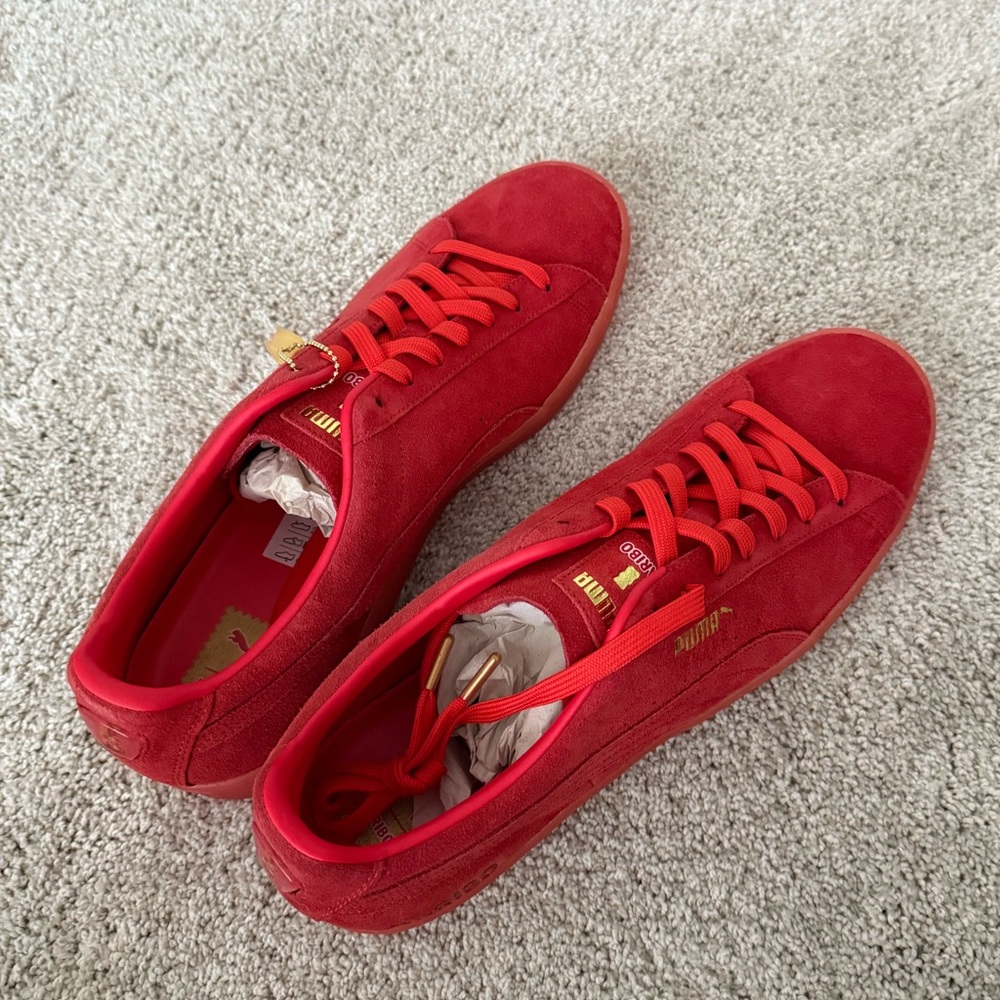 Men’s puma sneakers